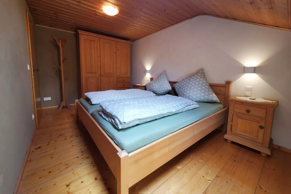 Ferienwohnungen & Camping